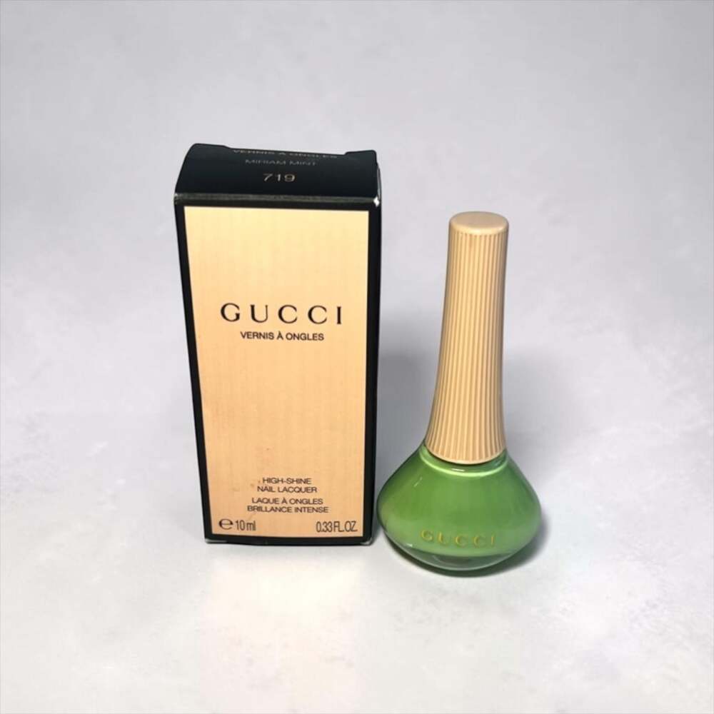 Gucci Vernis à Ongles High-Shine Nail Lacquer in 719 Miriam Mint - Picture 2 of 6